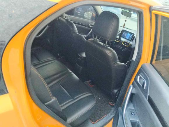 [台州·浙J] 二手东风风神东风风神AX42018款 1.6L DCT潮尚型天窗版