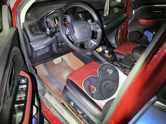 [西安·陕A] 二手哈弗哈弗H2s2017款 红标 1.5T 双离合豪华型