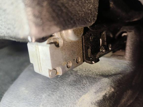 [西安·陕A] 二手哈弗哈弗H92015款 2.0T 四驱豪华型 7座