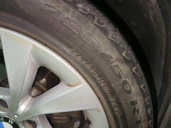 [济南·鲁A] 二手宝马宝马X12014款 sDrive18i 时尚型