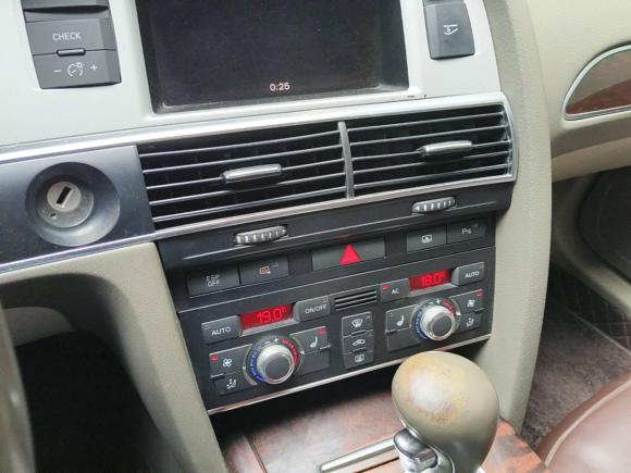 [合肥·皖A] 二手奥迪奥迪A6L2011款 2.4L 豪华型