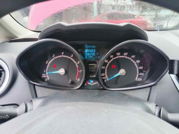 [上海·苏K] 二手福特嘉年华2013款 两厢 1.5L 自动时尚型