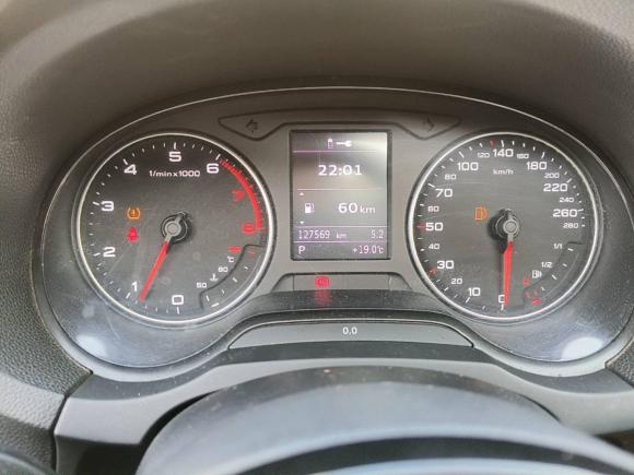 [上海·沪C] 二手奥迪奥迪A32014款 Sportback 35 TFSI 自动舒适型