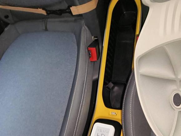 [成都·川A] 二手五菱汽车五菱NanoEV2021款 玩乐款-高功率版