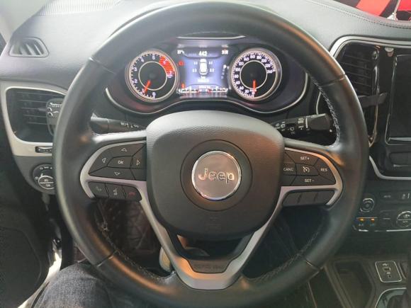 [广州·粤A] 二手Jeep自由光2019款 2.0T 两驱智享版 国V