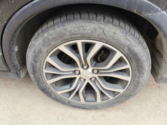 [青岛·鲁B] 二手三菱欧蓝德2018款 2.0L 两驱荣耀版 5座