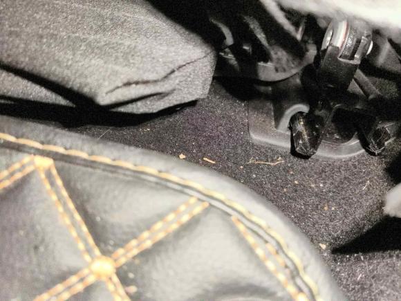 [深圳·粤B] 二手奔驰奔驰C级2021款 C 260 L 运动版