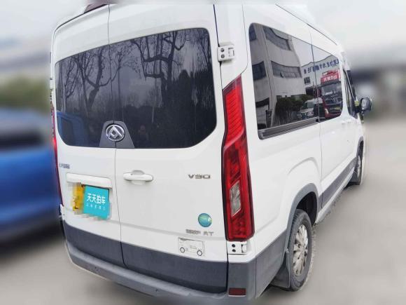 [上海·沪F] 二手上汽大通MAXUS新途V902019款 2.0T自动智达后驱单胎长轴高顶12座