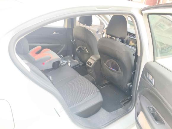 [上海·沪D] 二手标致标致4082016款 1.6T 自动豪华版