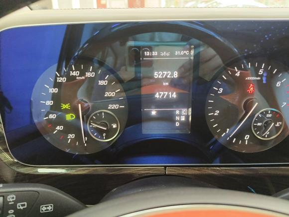 [广州·粤A] 二手奔驰威霆2021款 2.0T 商务版 7座