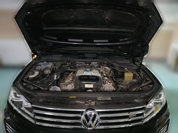 [无锡·苏B] 二手大众途锐2018款 3.0TSI 荣耀典藏版