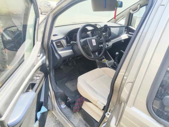 [杭州·浙D] 二手东风风行菱智2022款 M5L 1.6L 实用型 7座