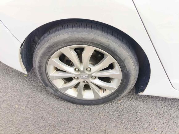 [常州·苏D] 二手现代朗动2016款 1.6L 手动尊贵型