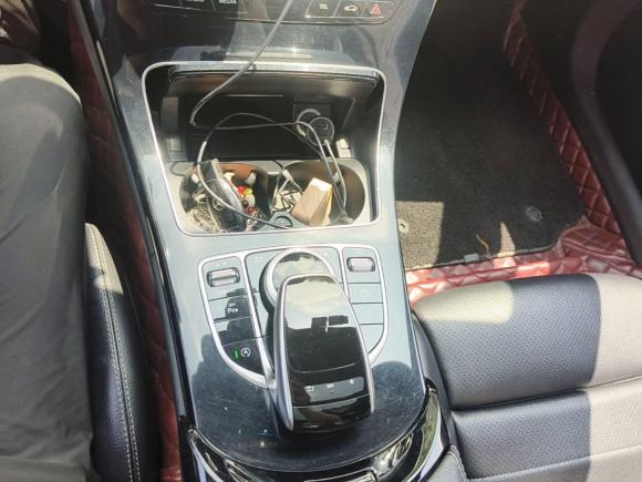 [上海·沪C] 二手奔驰奔驰C级2017款 C 200 4MATIC 轿跑版