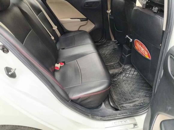 [南京·苏A] 二手本田锋范2015款 1.5L 手动进取版