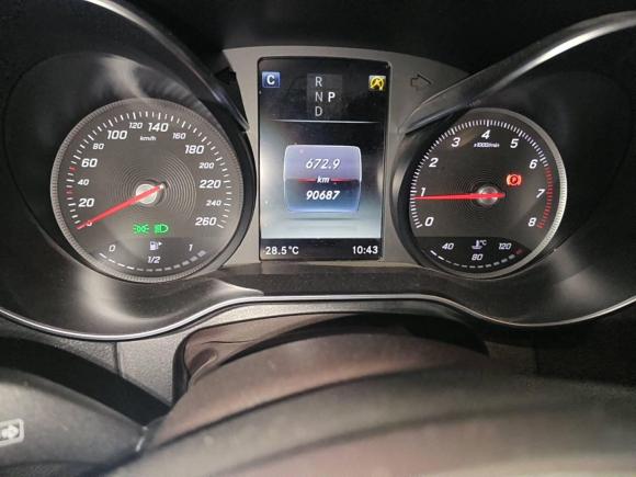 [济南·鲁A] 二手奔驰奔驰GLC2018款 GLC 260 4MATIC 豪华型