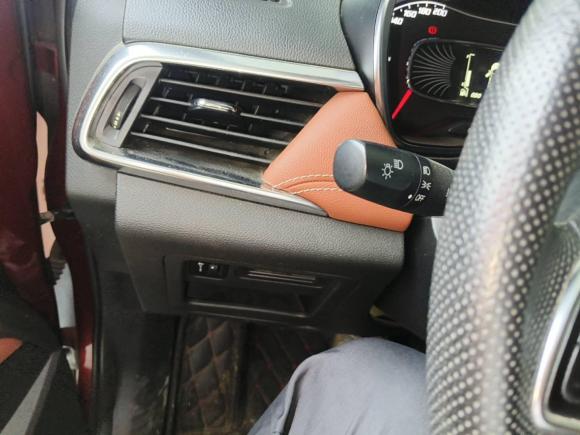 [武汉·鄂A] 二手宝骏宝骏5102019款 1.5L 自动优享型 国V