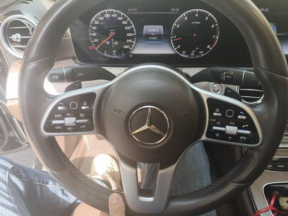 [南通·苏F] 二手奔驰奔驰E级2019款 改款 E 300 L 时尚型