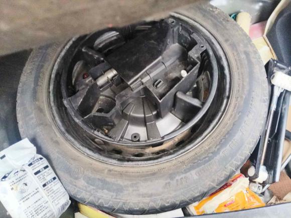 [嘉兴·浙F] 二手奔驰奔驰E级2015款 改款 E 260 L 运动型