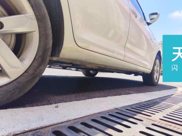 [青岛·鲁B] 二手大众桑塔纳2015款 1.6L 自动舒适版