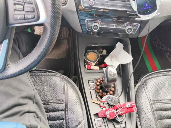 [青岛·鲁B] 二手宝马宝马X12016款 sDrive18Li 时尚型