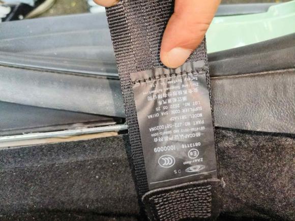 [成都·川A] 二手奇瑞新能源小蚂蚁2022款 改款 甜粉款 半糖版 磷酸铁锂 30.7kWh 30kW 301km