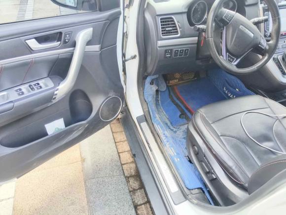 [南昌·赣A] 二手哈弗哈弗H62017款 红标 运动版 1.5T 自动两驱豪华型