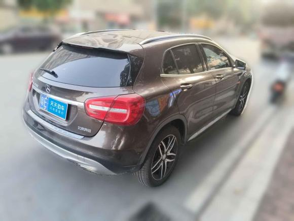 [佛山·粤E] 二手奔驰奔驰GLA2016款 GLA 200 时尚型