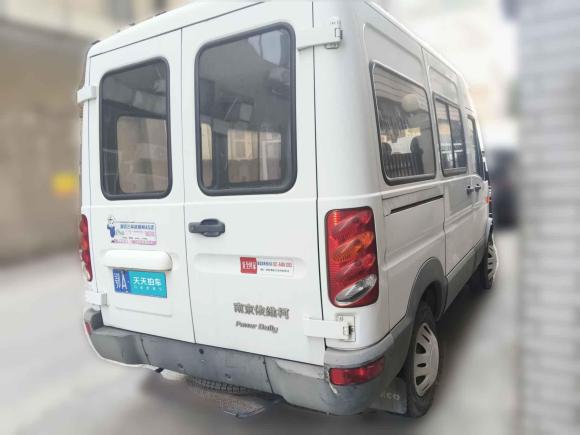 [武汉·鄂A] 二手依维柯依维柯褒迪2012款 2.5T-A32 基本型