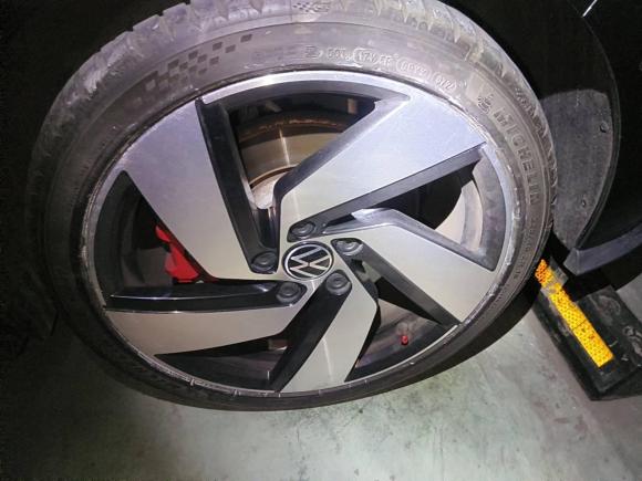 [青岛·鲁U] 二手大众高尔夫GTI2023款 380TSI DSG GTI