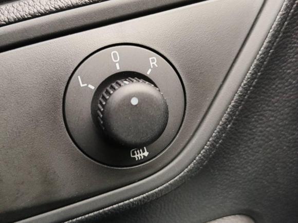 [上海·沪D] 二手斯柯达晶锐2017款 1.4L 自动车享版