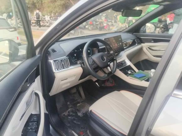 [深圳·粤B] 二手比亚迪宋PLUS新能源2021款 DM-i 110KM 旗舰型