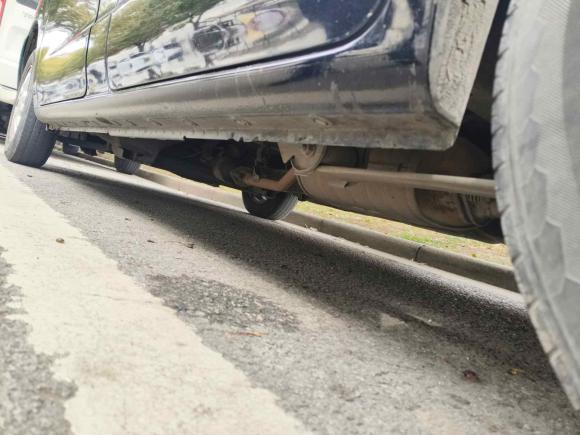 [无锡·浙B] 二手日产日产NV2002011款 1.6L 232座 尊雅型