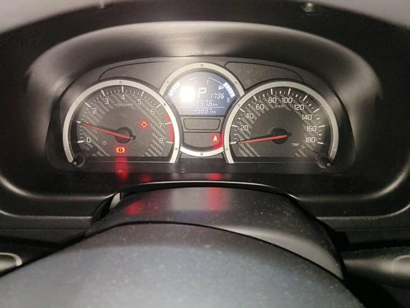 [济南·鲁A] 二手铃木吉姆尼2015款 1.3 AT JLX导航版