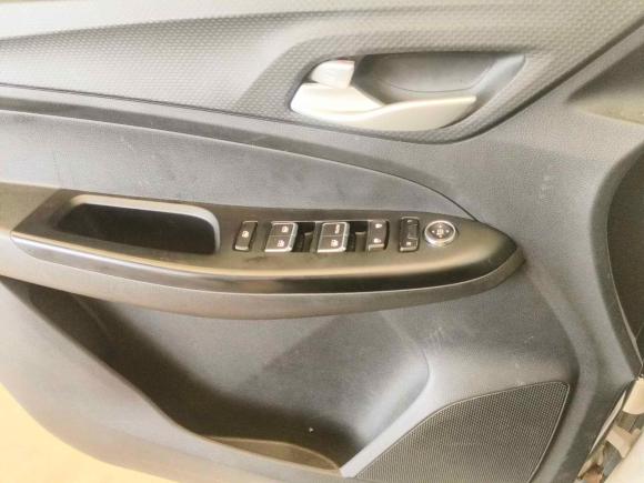 [嘉兴·沪C] 二手宝骏宝骏7302019款 1.5L 手动时尚型 7座 国VI