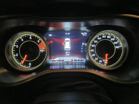 [广州·粤E] 二手Jeep自由光2017款 2.0L 优越版