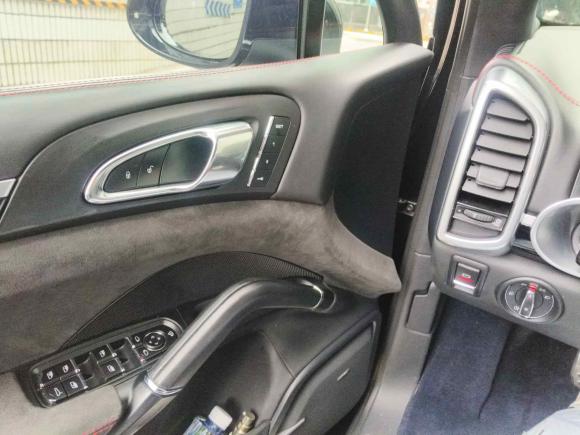 [广州·粤A] 二手保时捷Cayenne2015款 Cayenne 3.0T