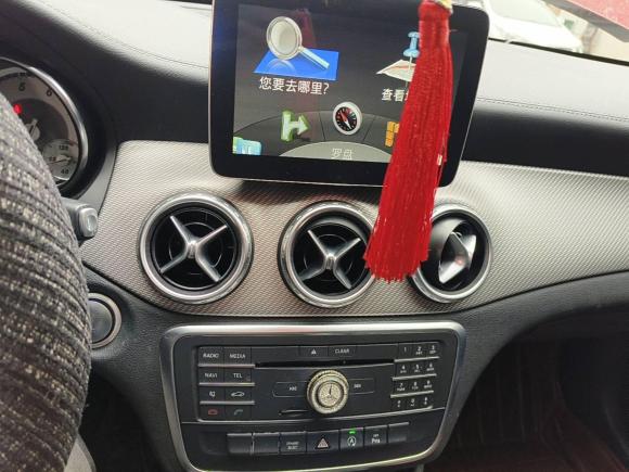 [西安·陕A] 二手奔驰奔驰GLA2016款 GLA 200 时尚型