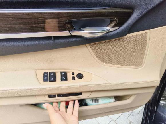 [深圳·粤B] 二手宝马宝马7系2009款 740Li领先型