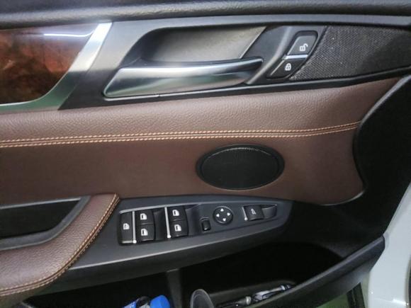 [苏州·苏E] 二手宝马宝马X32014款 xDrive20i X设计套装