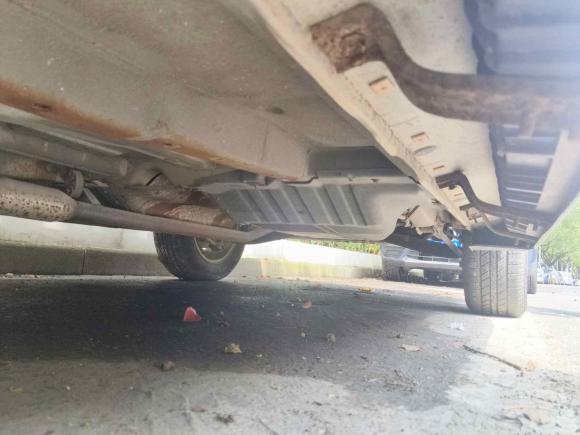 [上海·皖L] 二手起亚狮跑2012款 2.0L 自动两驱版GL