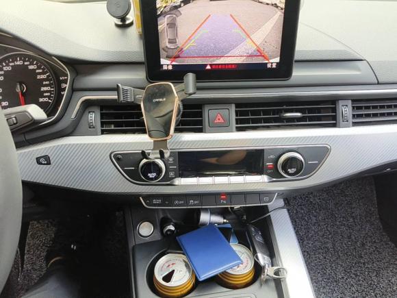 [杭州·浙A] 二手奥迪奥迪A4L2017款 40 TFSI 时尚型