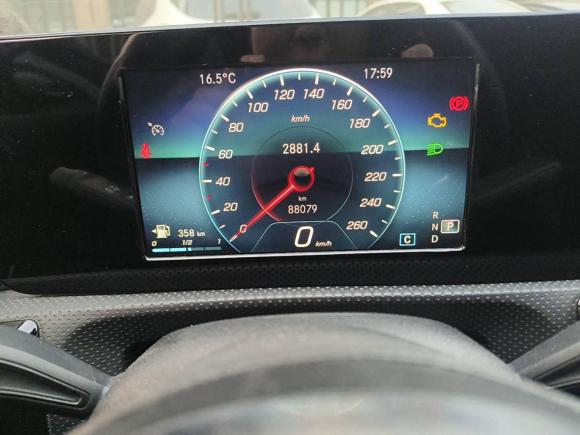 [济南·鲁A] 二手奔驰奔驰A级2020款 A 180 L 运动轿车