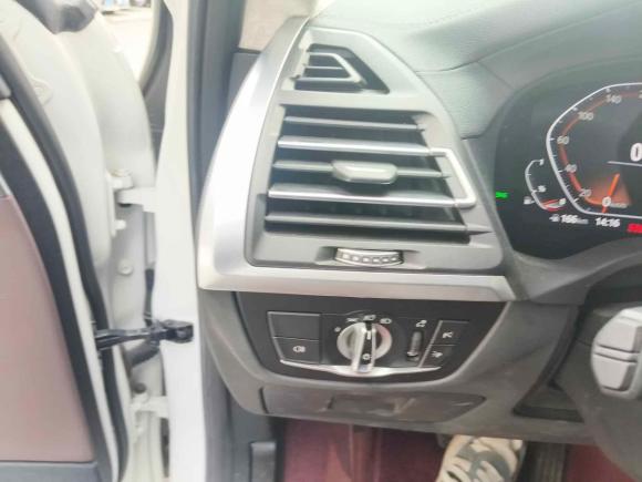 [义乌·浙G] 二手宝马宝马X32022款 xDrive30i 领先型 M曜夜套装