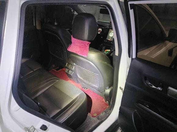 [合肥·皖A] 二手雷诺科雷傲2017款 2.5L 两驱尊贵版