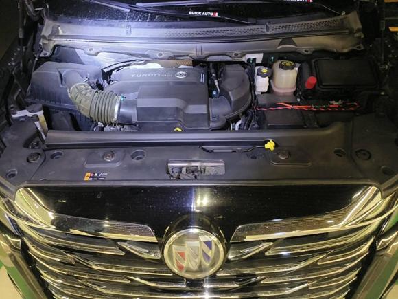 [青岛·鲁U] 二手别克别克GL82023款 陆上公务舱 舒适型