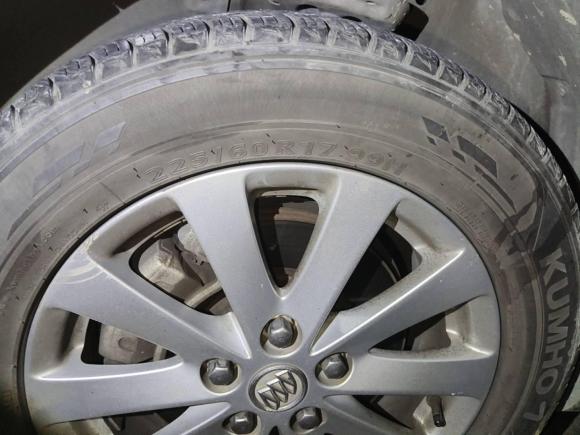 [广州·粤A] 二手别克别克GL82017款 25S 舒适型 国V