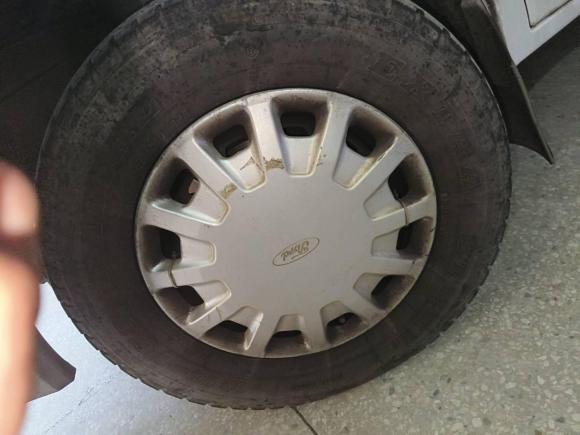 [广州·粤A] 二手福特经典全顺2015款 2.4L汽油多功能车短轴6座中顶4G64S4N