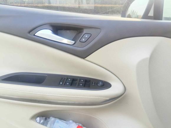 [杭州·浙A] 二手别克威朗2015款 三厢 15S 自动领先型