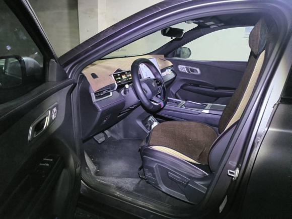 [上海·沪A] 二手哪吒汽车哪吒X2023款 400 Lite